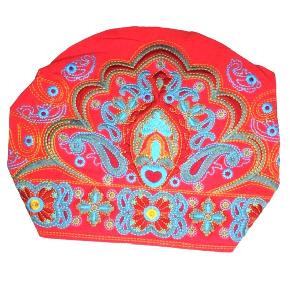 Accessories - New embroidered headscarf